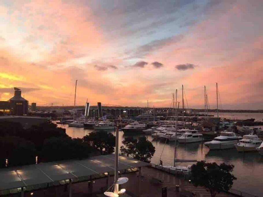 Ferienwohnung Luxury Waterfront Nest Above Viaduct Harbour Auckland Exterior foto