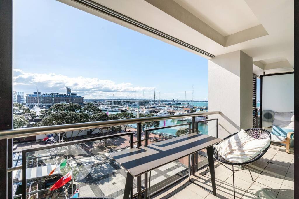 Ferienwohnung Luxury Waterfront Nest Above Viaduct Harbour Auckland Exterior foto
